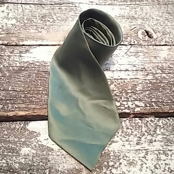 NWT Bill Blass tie - Picture 1 of 3